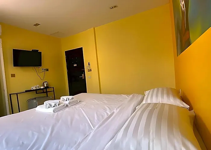 Sukhum Khaosan Au Bon Hotell