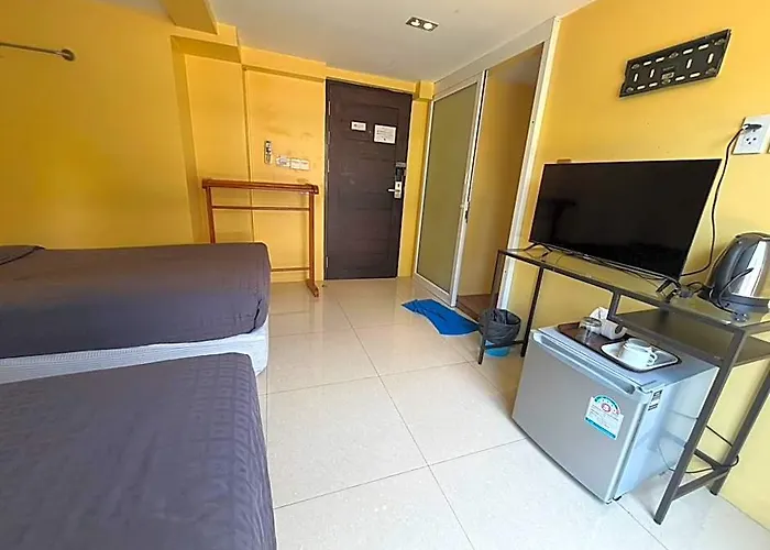 Hotel Sukhum Khaosan Au Bon 3*